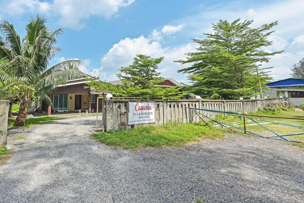 Oyo 90596 Casaria Inn Paka ภายนอก รูปภาพ