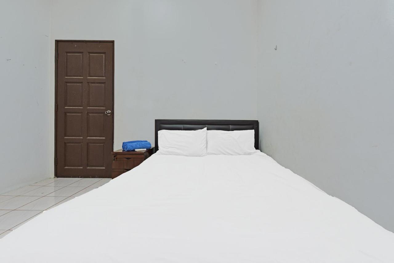 Oyo 90596 Casaria Inn Paka ภายนอก รูปภาพ